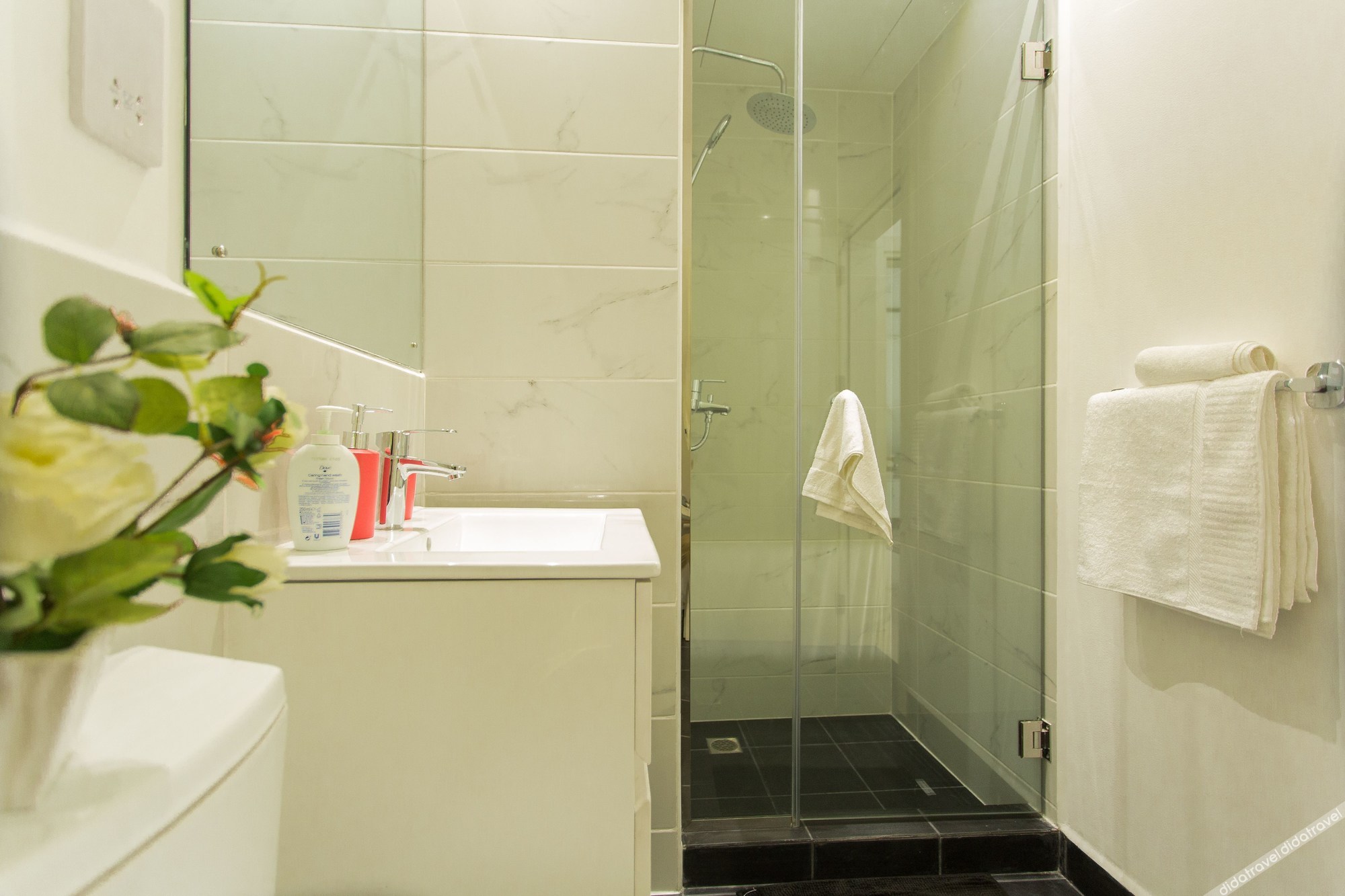 豪华大床单间-无烟