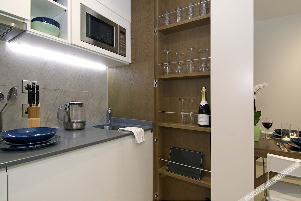 奢华开间, 1 张双人床