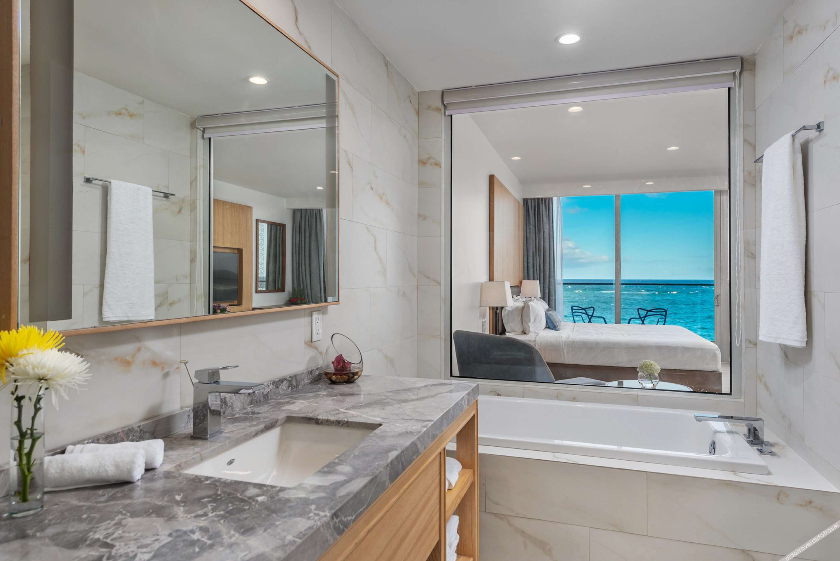 客房, 1 张特大床, 阳台, 海滨