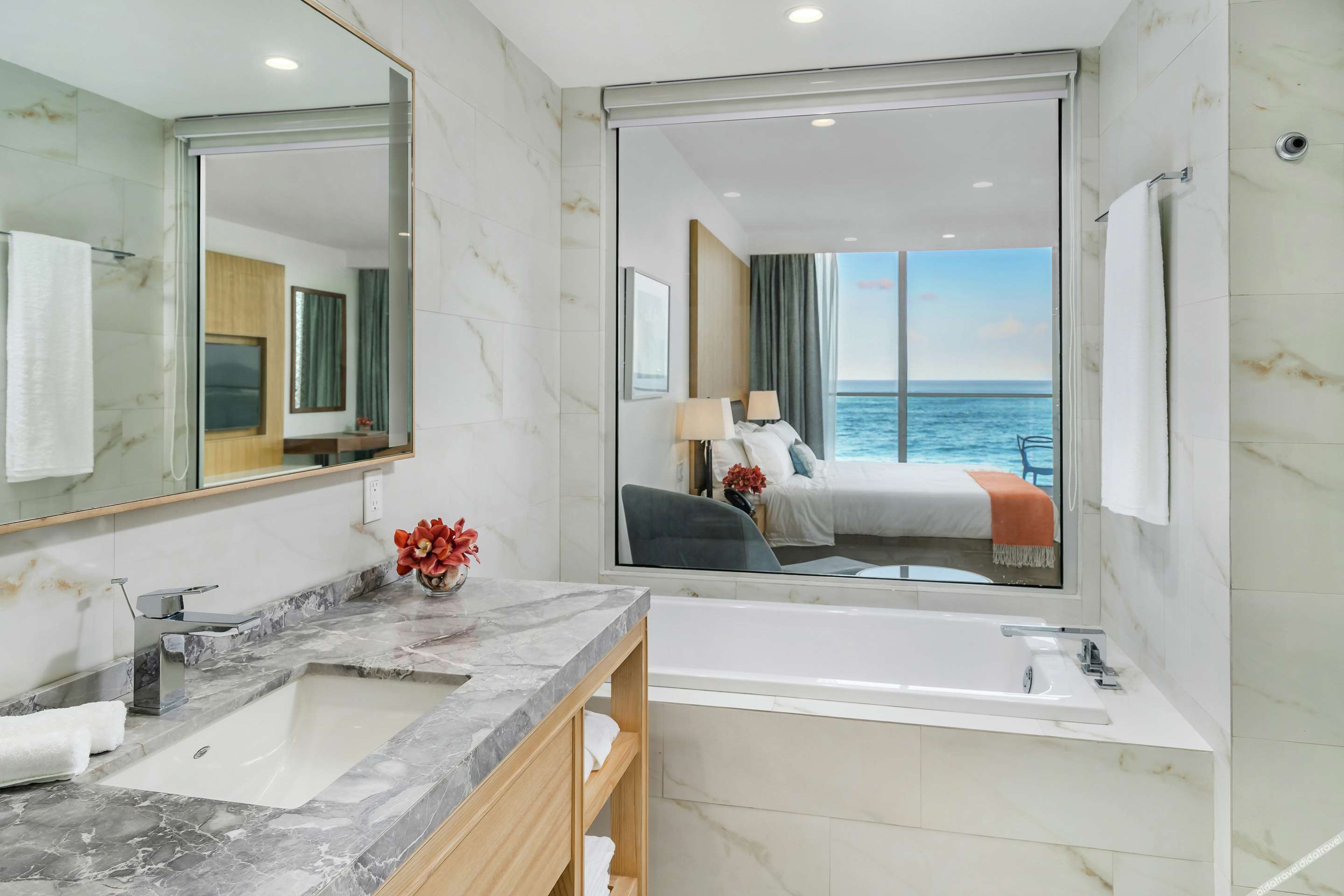 客房, 1 张特大床, 阳台, 海滨