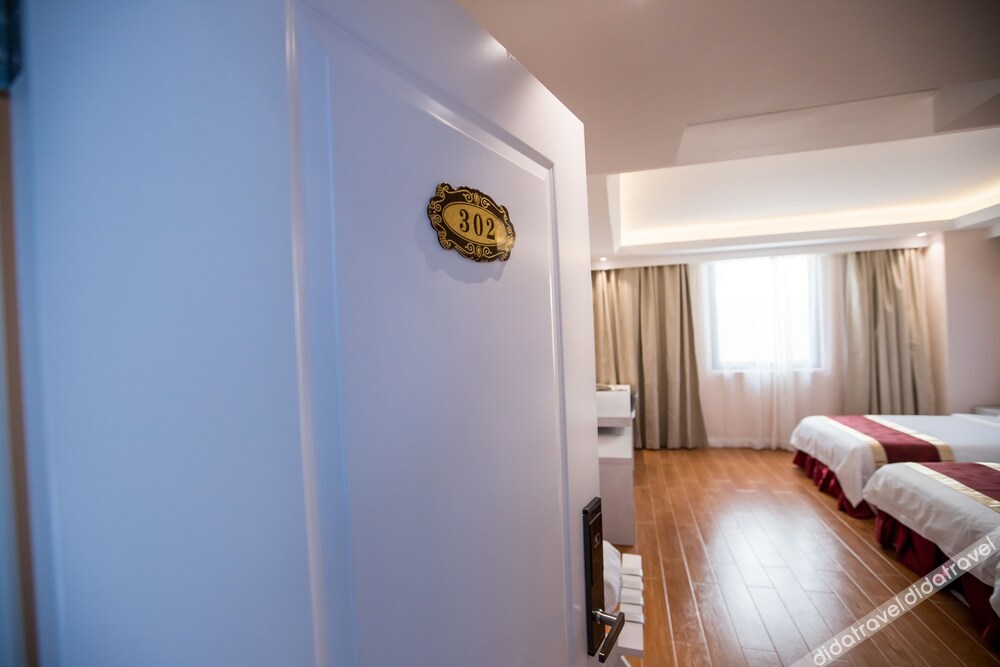 双人房（1 张双人床或 2 张单人床）