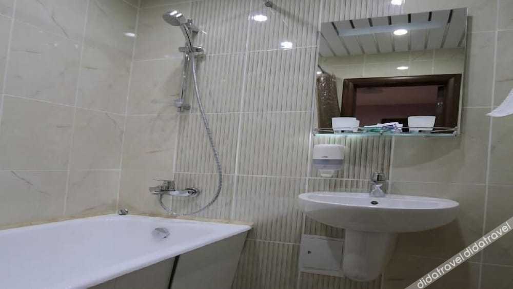 高级套房, 多张床, 无烟房, 城市景观