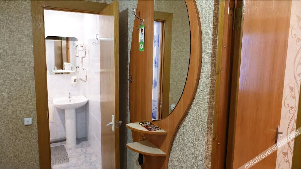 家庭房, 3 张单人床, 无烟房