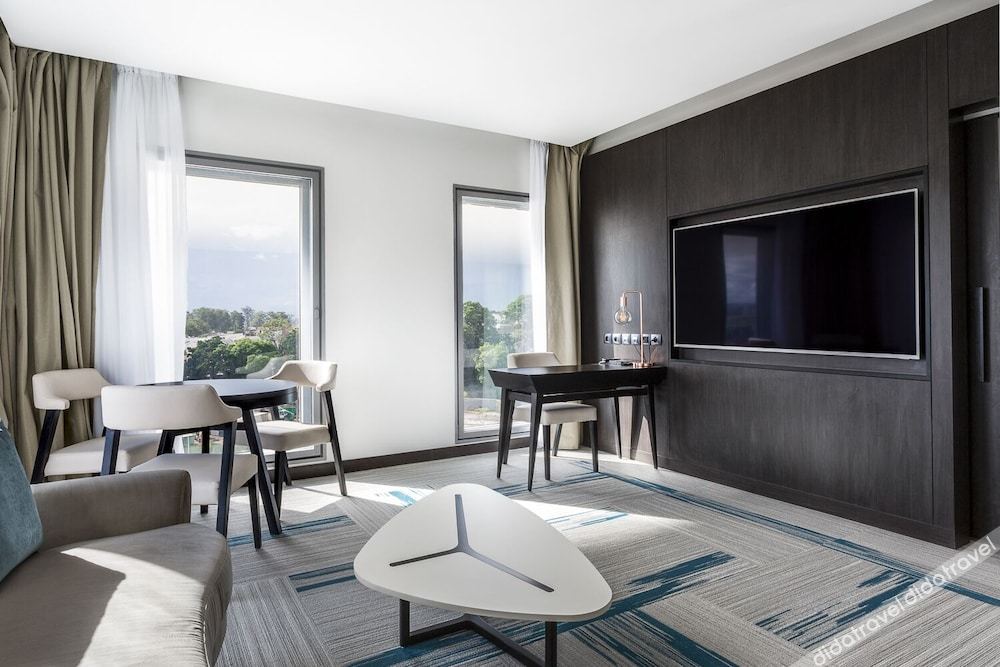 高级特大床套房