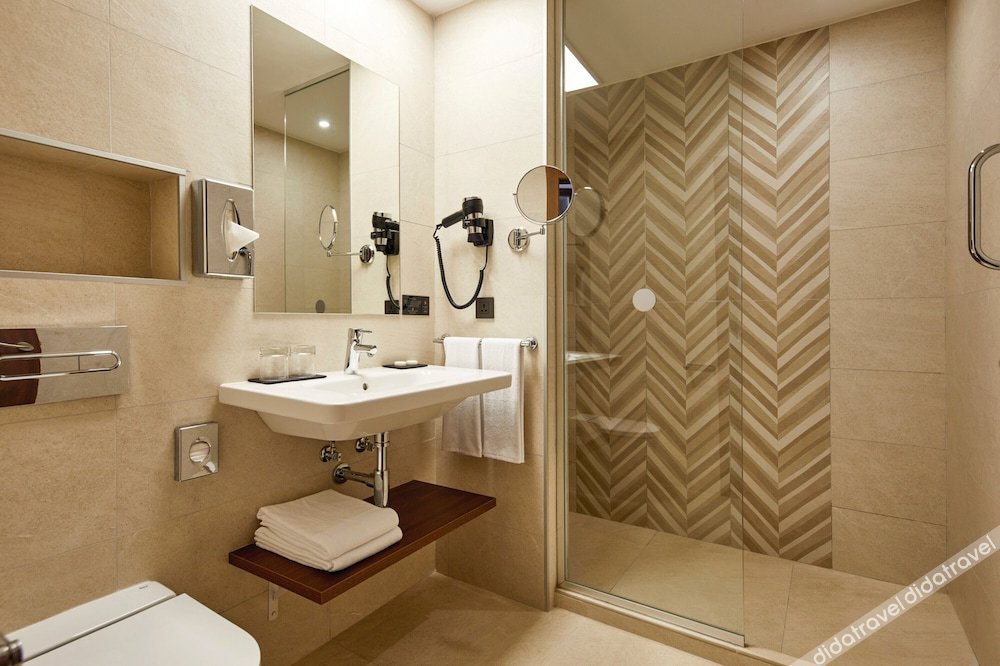 高级双人房（1 张双人床）, 海景