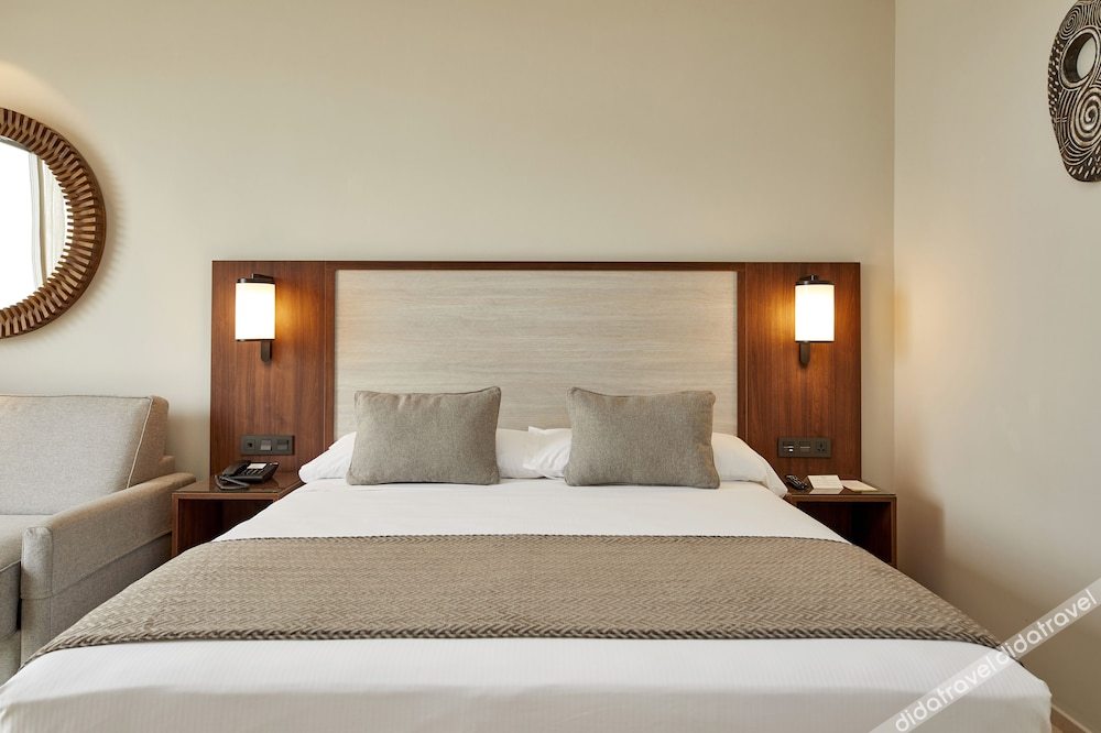 高级双人房（1 张双人床）, 海景