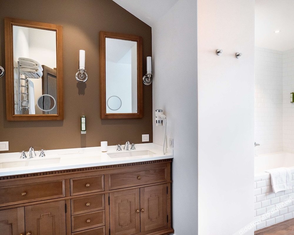 套房, 1 张特大床, 无烟房, 露台 (Living Room)