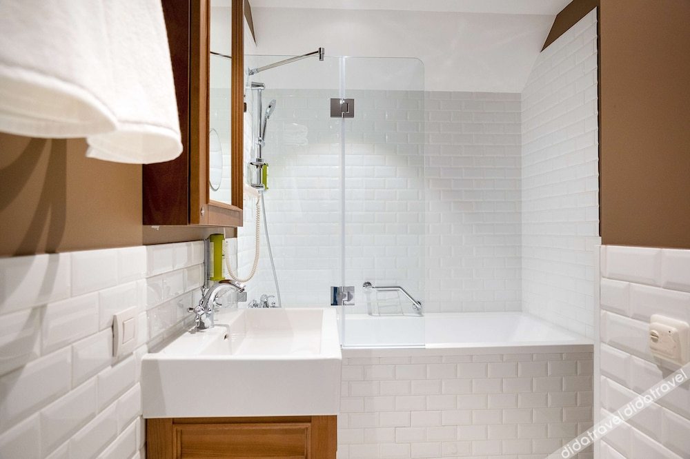 家庭套房, 多张床,城市景观