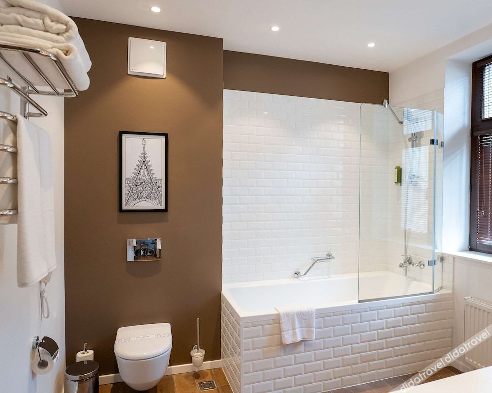 行政公寓, 1 张特大床, 厨房, 城市景观