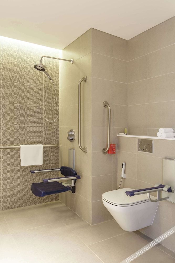 客房 (2 Twin Beds with Sofa Bed)