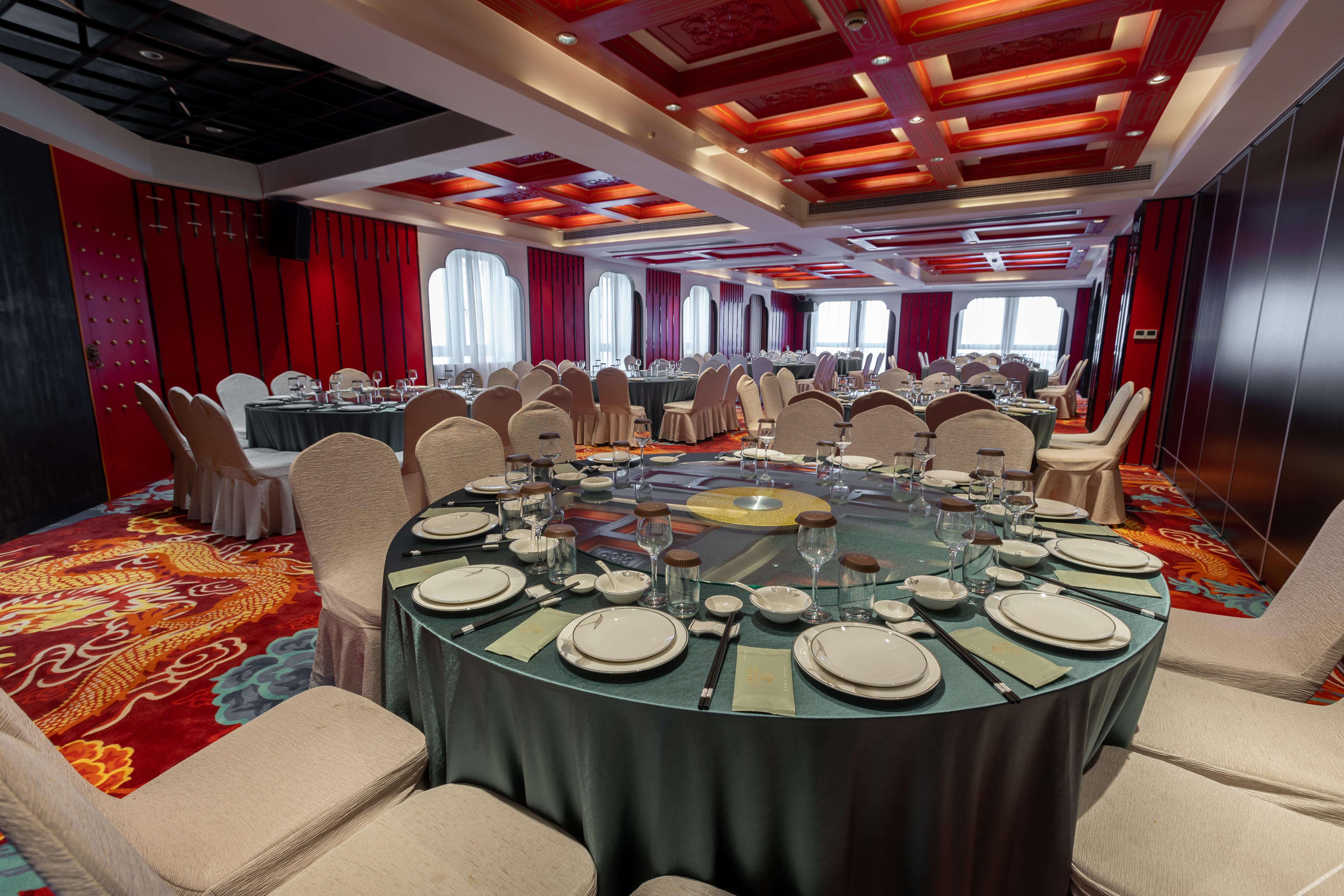 ZEBULON HOTEL
