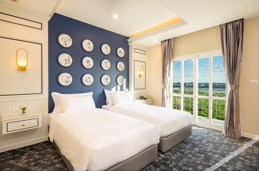 河景豪华双床房（带阳台）