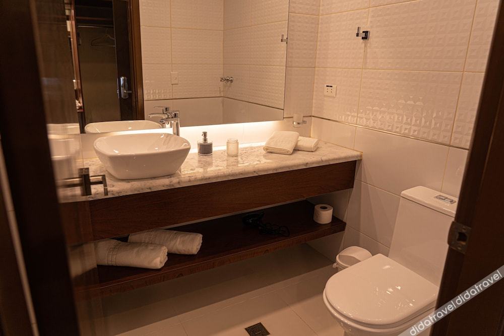 高级双人房（1 张双人床）