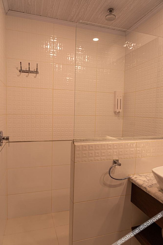 高级双人房（1 张双人床）