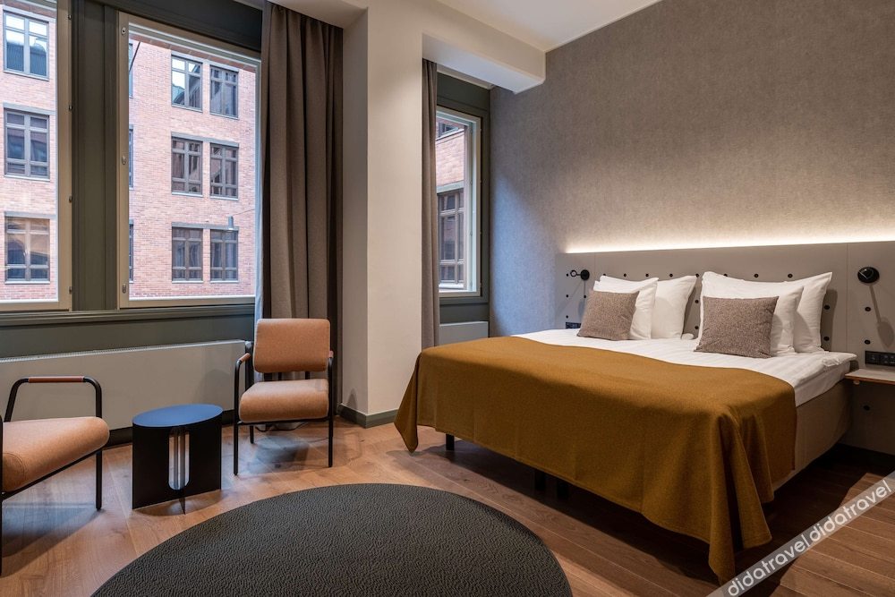 标准房, 1 张特大床