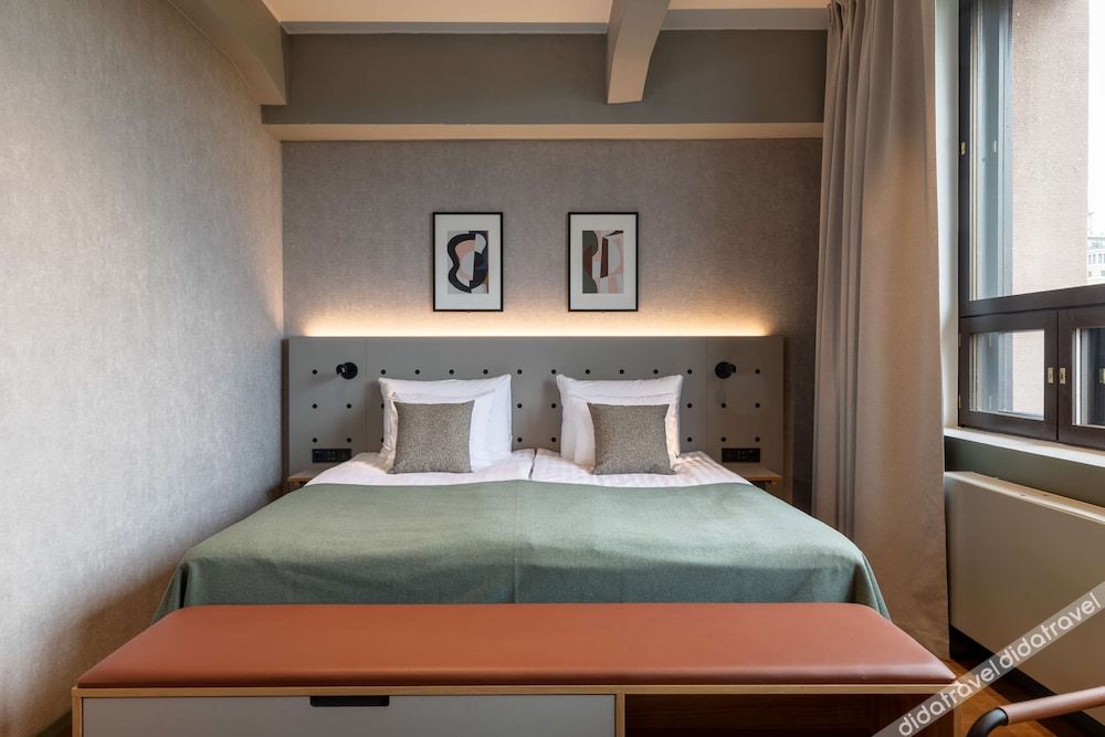 高级房 (Multibed)