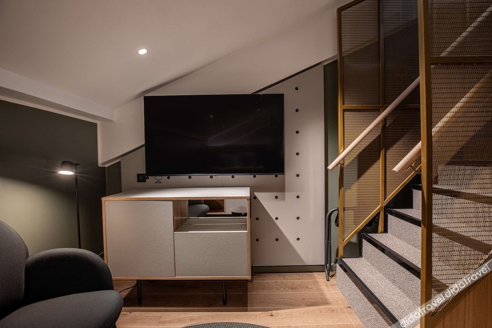 高级房, 1 张特大床