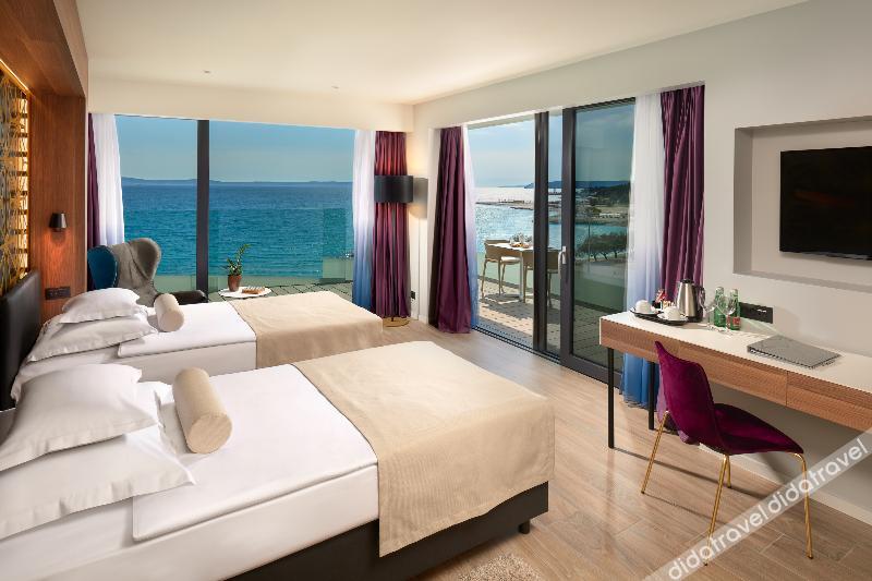 豪华海景大床间