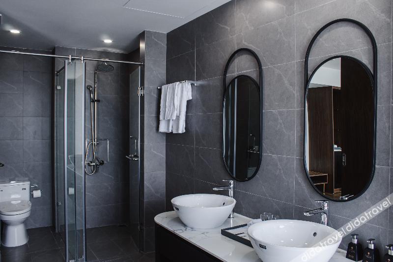 高级豪华城景房