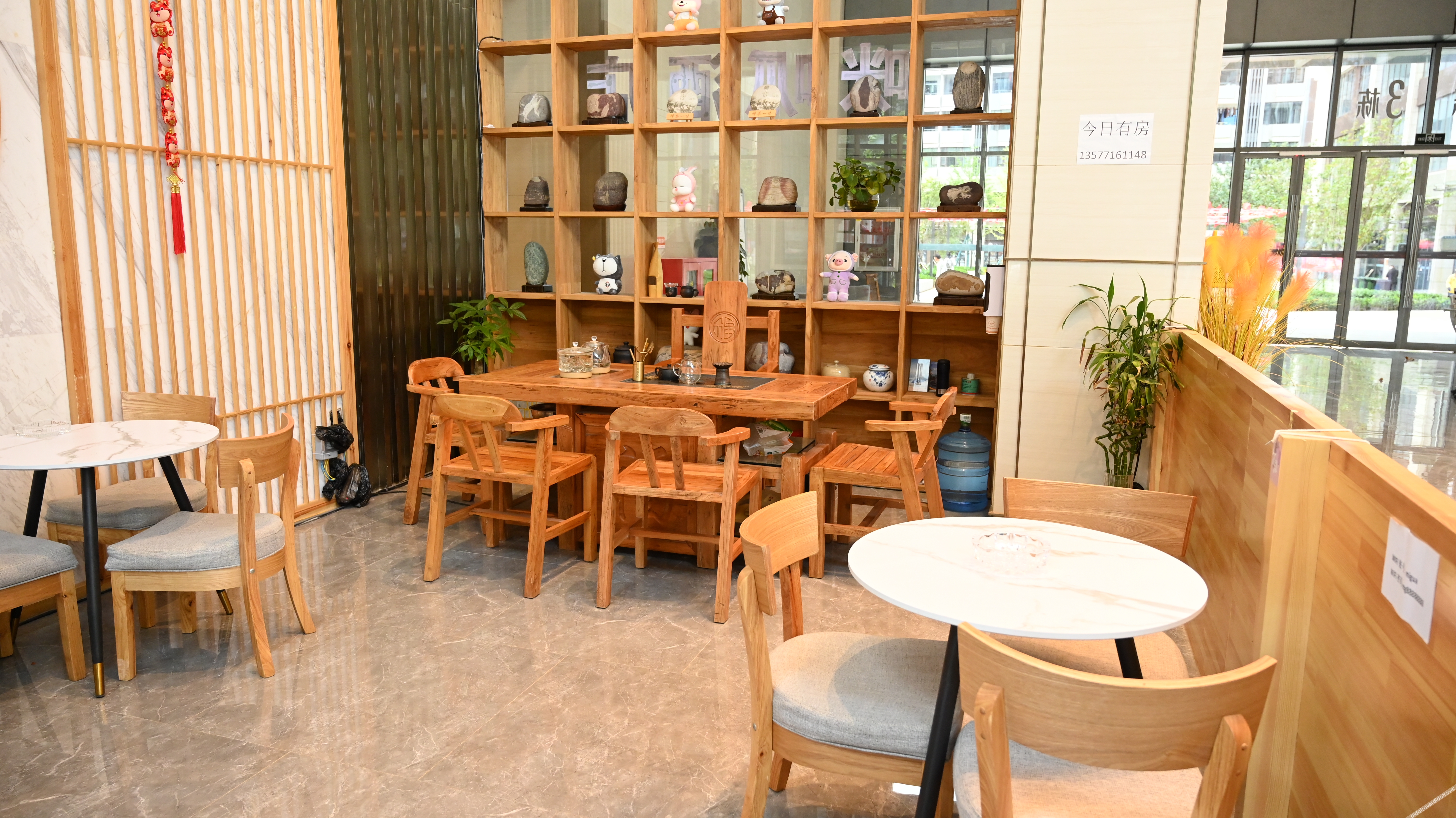 咪呱酒店(昆明南站店)