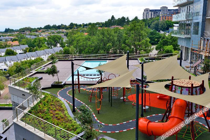 儿童游乐场／儿童俱乐部