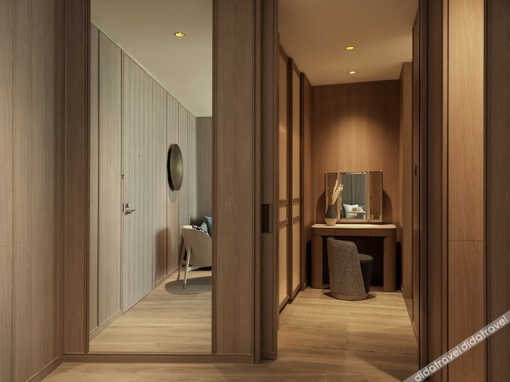 山景至尊房（特大床）