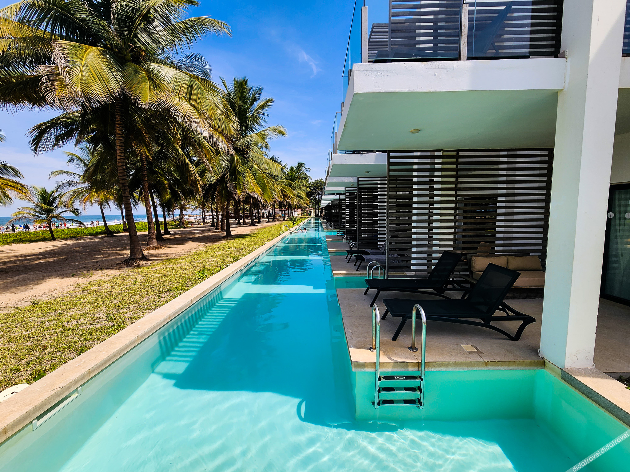 泳池高级海景房