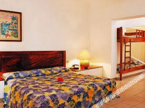 Golden Shores at Playa de Oro Manzanillo photo 4