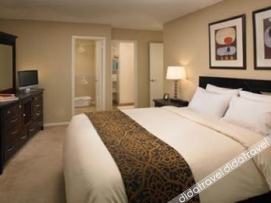 Oakwood at Millennium Park Plaza photo 4