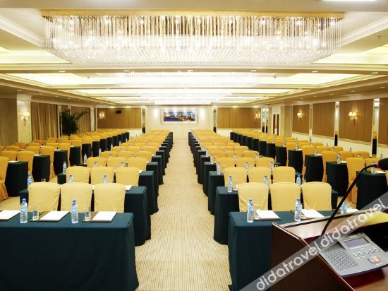 Golden Sun Hotel photo 4