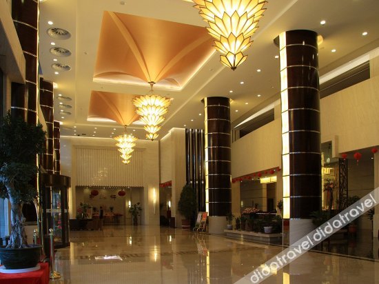 Yilan International Hotel photo 3