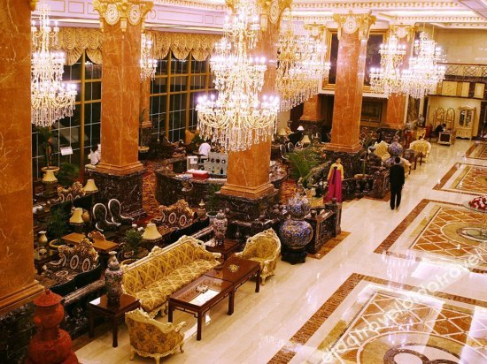 Grand Dynasty Hotel