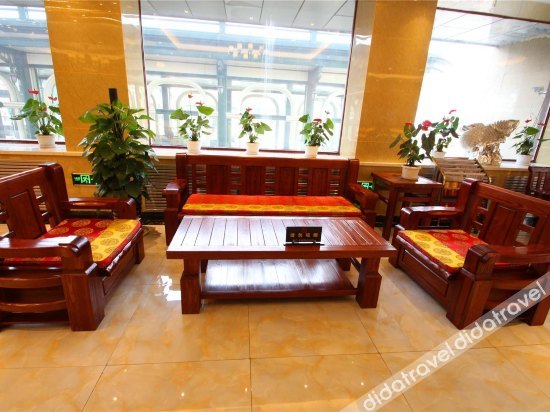 百祥假日酒店(哈尔滨东站店) photo 2
