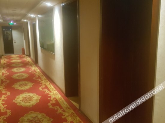 百祥假日酒店(哈尔滨东站店) photo 4