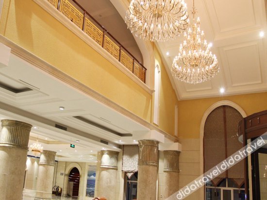 Peter International Hotel photo 3