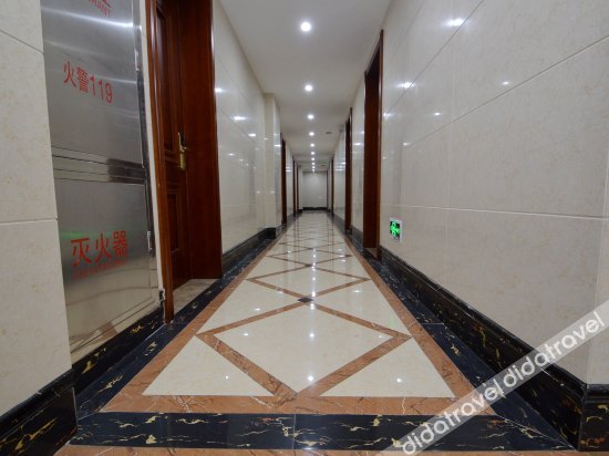 Huayuan Business Hotel photo 4