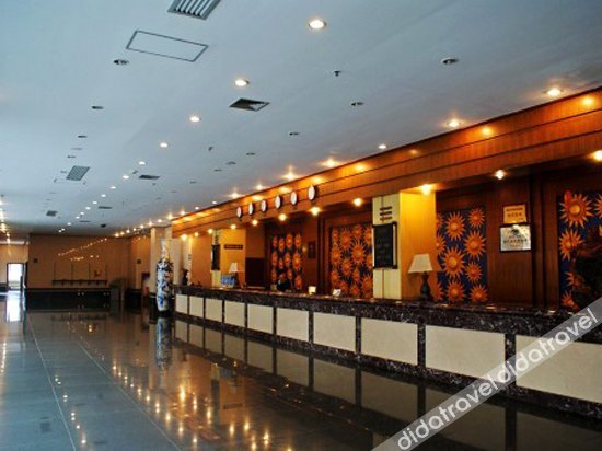 Sun City Holiday Inn photo 2