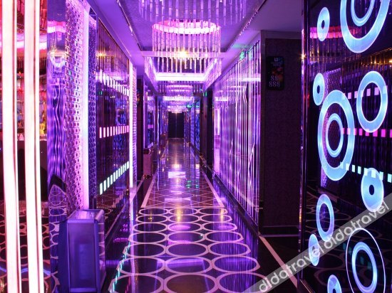 Regent Hotel photo 3