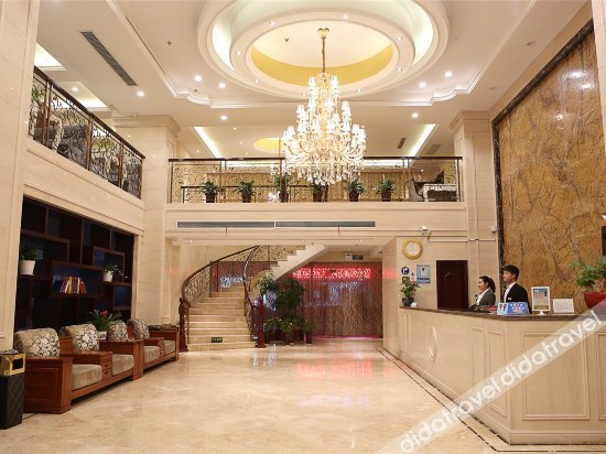 Super 8 Select Hotel photo 3