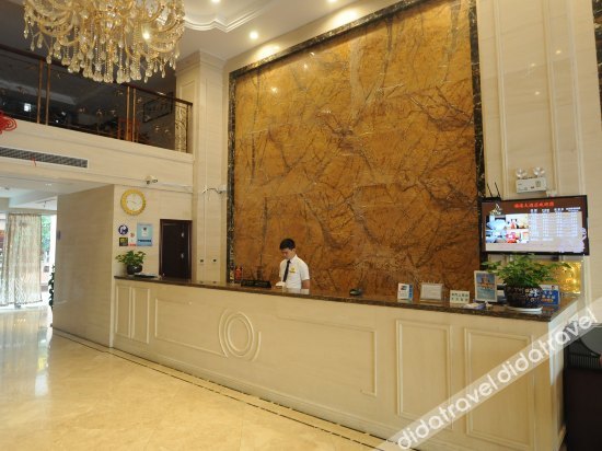 Super 8 Select Hotel photo 4