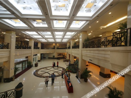 Huachi Yuehai Hotel photo 3