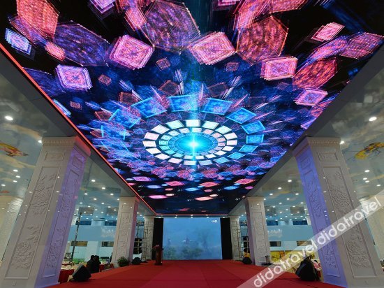 WJL World Trade Hotel