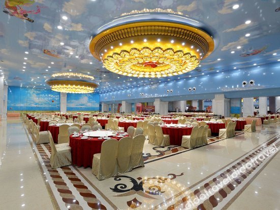 WJL World Trade Hotel photo 2