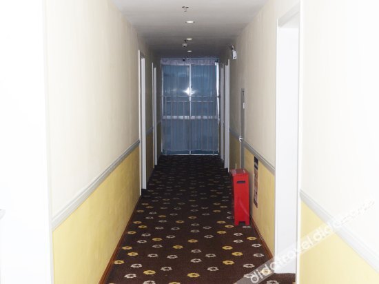 Homeinn Hotel (Pingdu Qingdao Road) - Tap to explore photos