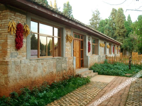 Red Manor