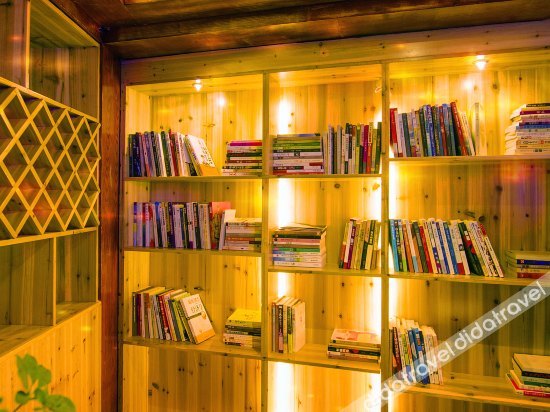 Qian Hall Poetic Flavour Dwelling photo 4