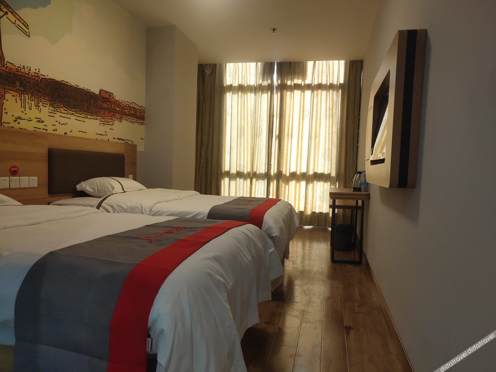 Junyi Hotel Chain (Yangzhong Xinyang South Road Branch) - Tap to explore photos