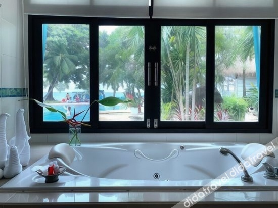 Sand Sea Beach Resort Room Type - Standard Ocean View 