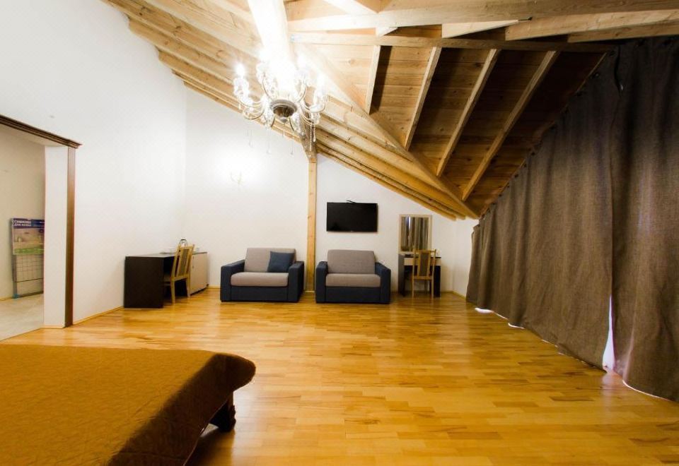 Kiaraz Arena Hotel